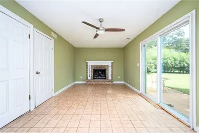 633 San Pablo Drive, Stone Mountain, GA 30083 - Photo 13
