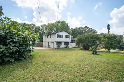 633 San Pablo Drive, Stone Mountain, GA 30083 - Photo 7