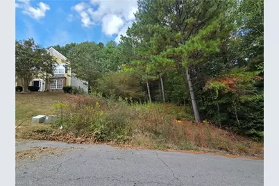 620 Castlebrooke Drive, Lawrenceville, GA 30045 - Photo 3