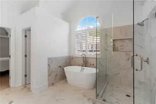 135 Lynwood Dr, Roswell, GA 30075 - Photo 23