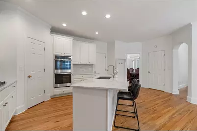 135 Lynwood Drive, Roswell, GA 30075 - Photo 5