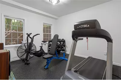 135 Lynwood Drive, Roswell, GA 30075 - Photo 41