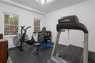 135 Lynwood Dr, Roswell, GA 30075 - Photo 41