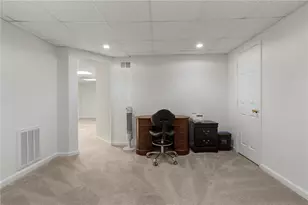 135 Lynwood Dr, Roswell, GA 30075 - Photo 37