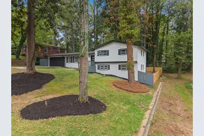 2921 Pine Valley Circle, East Point, GA 30344 - Photo 41
