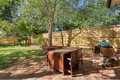 2079 Dunwoody Street NE, Atlanta, GA 30317 - Photo 37