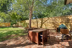 2079 Dunwoody St NE, Atlanta, GA 30317 - Photo 37