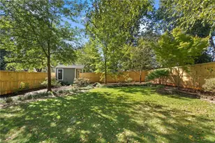 2079 Dunwoody St NE, Atlanta, GA 30317 - Photo 43