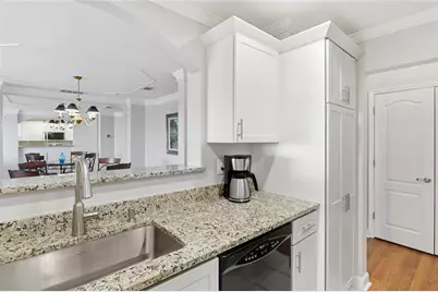 3475 Oak Valley Road NE #950, Atlanta, GA 30326 - Photo 13