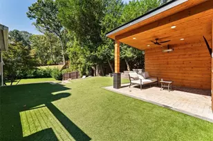 129 N Lakeside Dr NW, Kennesaw, GA 30144 - Photo 79