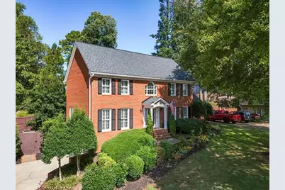 129 N Lakeside Drive NW, Kennesaw, GA 30144 - Photo 1