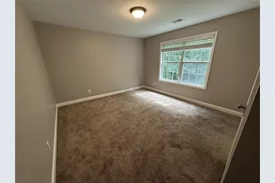944 Crossing Rock Drive, Lawrenceville, GA 30043 - Photo 13