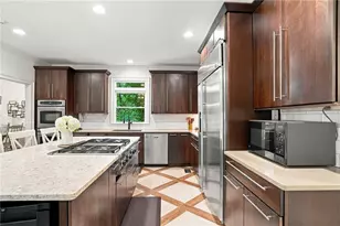 545 Greenland Rd, Sandy Springs, GA 30342 - Photo 13