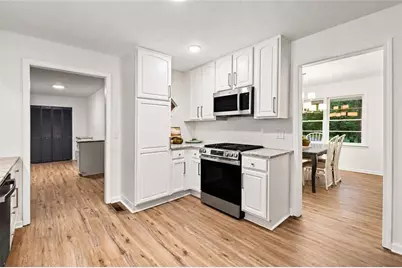 6445 Sherwood Trail, Austell, GA 30168 - Photo 11