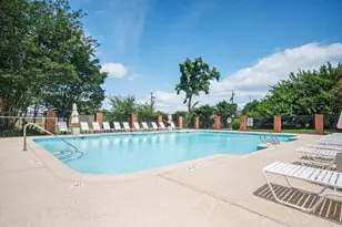 197 High Creek Dr, Roswell, GA 30076 - Photo 11