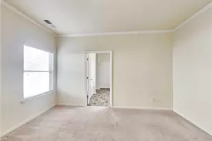 1324 Little Hampton Dr, Lawrenceville, GA 30045 - Photo 7