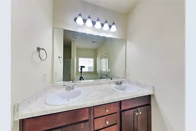 1324 Little Hampton Drive, Lawrenceville, GA 30045 - Photo 9