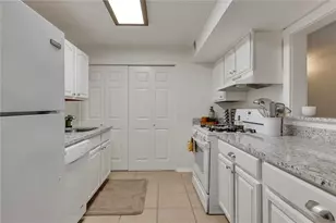 217 Smokerise Cir SE, Marietta, GA 30067 - Photo 13