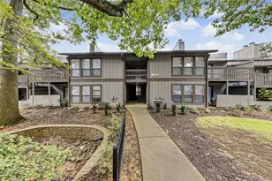 217 Smokerise Cir SE, Marietta, GA 30067 - Photo 1