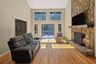 505 Woodman Pl, Roswell, GA 30076 - Photo 5