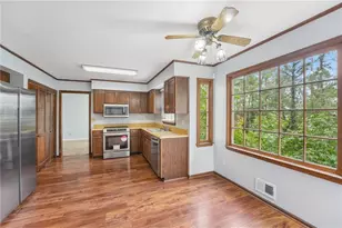865 Branford Ln NW, Lilburn, GA 30047 - Photo 15