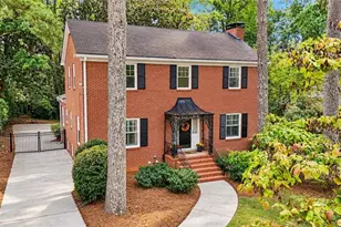 3249 Majestic Cir, Avondale Estates, GA 30002 - Photo 3