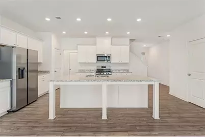 649 Isom Walk, Suwanee, GA 30024 - Photo 17