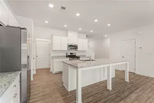 649 Isom Walk, Suwanee, GA 30024 - Photo 19