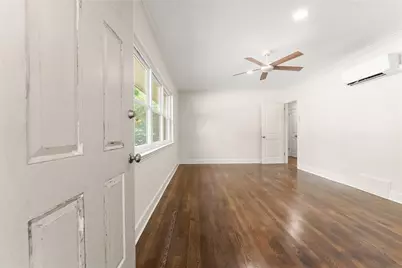 411 Christopher Drive, Gainesville, GA 30501 - Photo 7