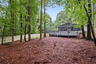 2215 Carlyle Dr, Marietta, GA 30062 - Photo 45