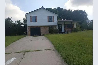 10386 Wisteria Lane, Jonesboro, GA 30238 - Photo 1
