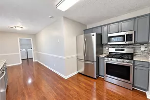 302 Lacebark Ln, Hampton, GA 30228 - Photo 9