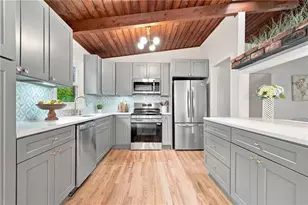 3656 Eaglerock Dr, Atlanta, GA 30340 - Photo 7