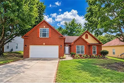 715 New Magnolia Court, South Fulton, GA 30349 - Photo 1
