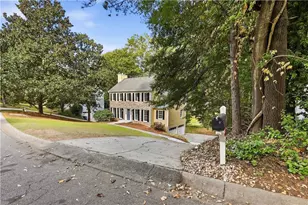 2706 Lillie Lk Dr SW, Marietta, GA 30064 - Photo 5