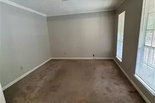 810 Crab Orchard Ct, Roswell, GA 30076 - Photo 3