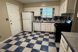 810 Crab Orchard Ct, Roswell, GA 30076 - Photo 5