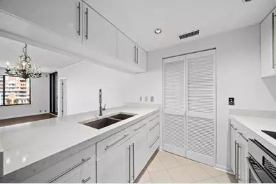 3481 Lakeside Drive NE #1107, Atlanta, GA 30326 - Photo 3