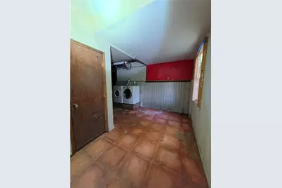 1057 Washington Avenue, East Point, GA 30344 - Photo 17