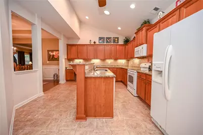 229 Villa Park Circle, Stone Mountain, GA 30087 - Photo 13