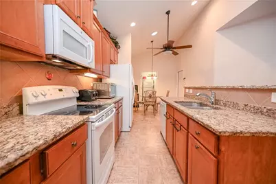 229 Villa Park Circle, Stone Mountain, GA 30087 - Photo 15
