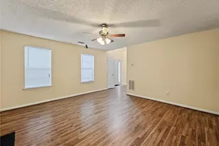 2416 Rambling Way, Lithonia, GA 30058 - Photo 13