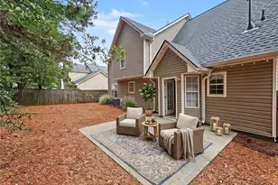 2416 Rambling Way, Lithonia, GA 30058 - Photo 3