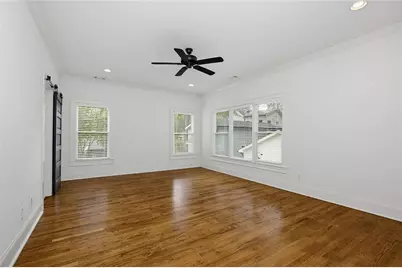 827 Derrydown Way, Decatur, GA 30030 - Photo 29