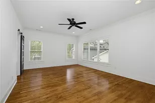 827 Derrydown Way, Decatur, GA 30030 - Photo 29