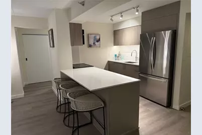 2460 Peachtree Road NW #1409, Atlanta, GA 30305 - Photo 7
