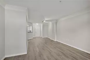 3334 Peachtree Rd NE, Atlanta, GA 30326 - Photo 5