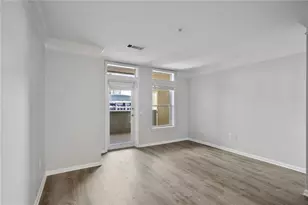 3334 Peachtree Rd NE, Atlanta, GA 30326 - Photo 13