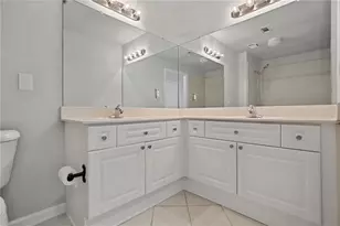 3334 Peachtree Rd NE, Atlanta, GA 30326 - Photo 21