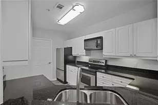 3334 Peachtree Rd NE, Atlanta, GA 30326 - Photo 9